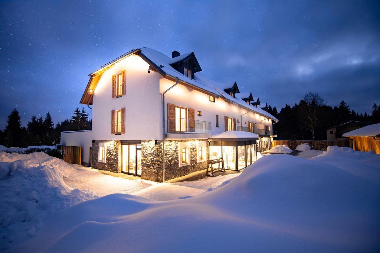 Hotel Tannenhaus Schöneck Dış mekan fotoğraf